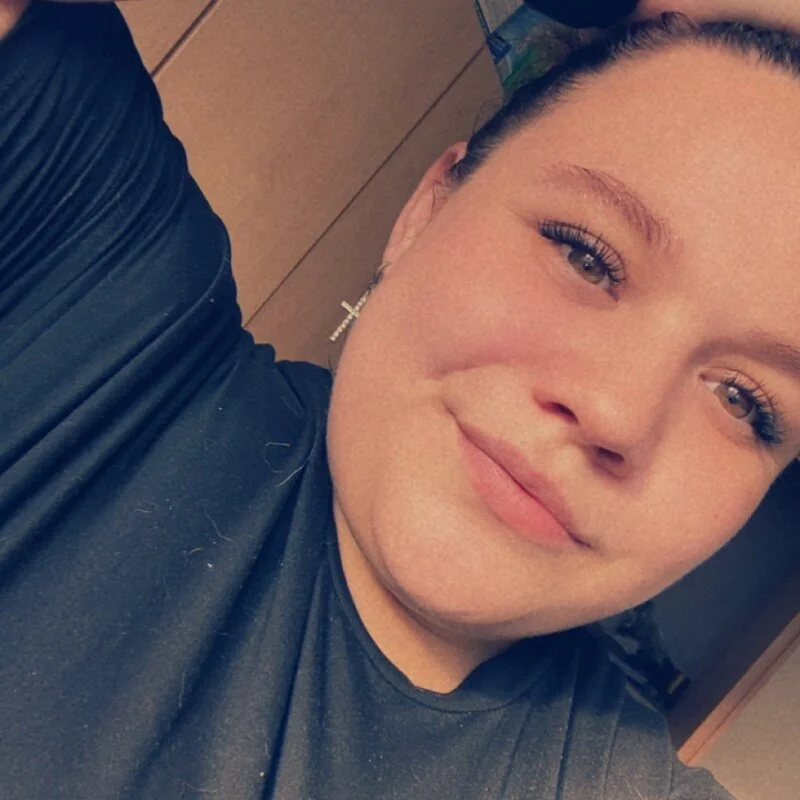 slutlea profile photo