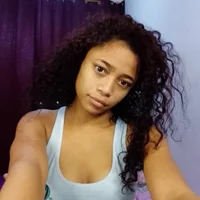 MiaMyller's Profile Pic