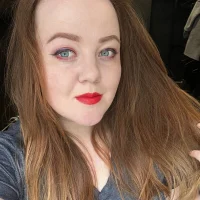 RedFox_xxx's Profile Pic