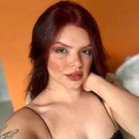 Nicole_souza's Profile Pic