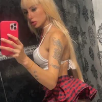 shosho28's Offline Chat Room