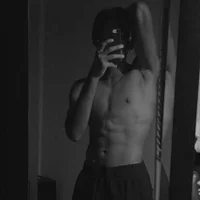 hot_fuckman Adlı Modelin Avatarı