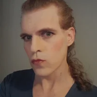 christy007's Profile Pic