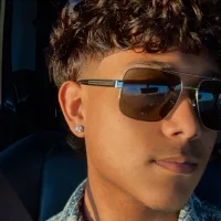 bottom_boy20's Profile Pic