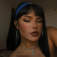 louriee's Profile Pic