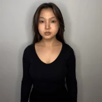 RaeannLomas's Profile Pic
