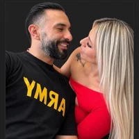 dani_and_maik's Avatar Pic