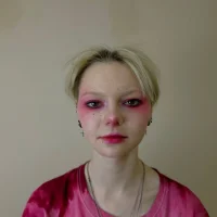 LynnHayley's Profile Pic