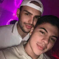 AresAndApolo 頭像圖片