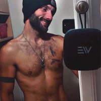 NickySixxx99's Profile Pic