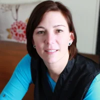LittlePrettySnowflake's Profile Pic