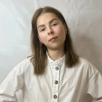 SashaHowe's Profile Pic