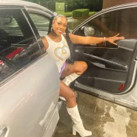 Tinaabell - Profil Fotoğrafı