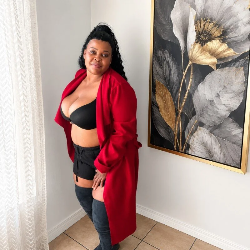 JuicyHoneyXO Stripchat profile image
