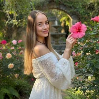 صورة الملف الشخصي لـ HelennHiss