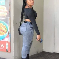 Queenbeekelly's Avatar Photo