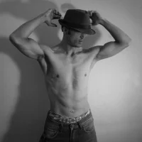 SWEET_PARTY_SUITE's Avatar Photo