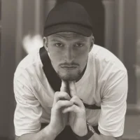 รูปอวาตาร์ขอ  ง yurii_magic