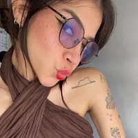 Mooniewhite's Profile Pic