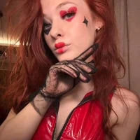 MiaRouge Poză avatar