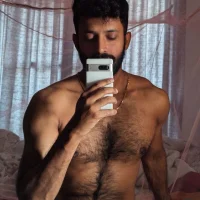 Dicksdeal Φωτ, Προφίλ