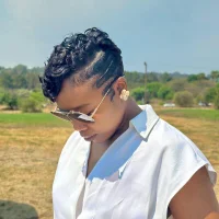 lazzzziness' Avatar Pic