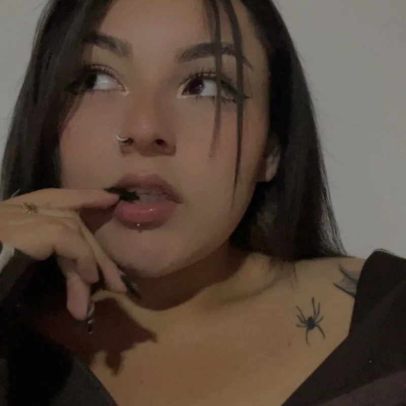 Aly_96 Stripchat profile image