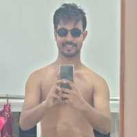 รูปอวาตาร์ของ NawafHotBoy