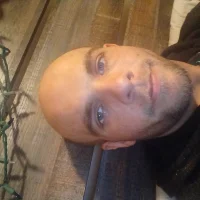 صورة الملف الشخصي لـ futurehusband123