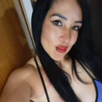 รูปอวาตาร์ของ charlotte_r_