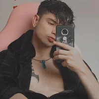 kendall_rosse's Profile Pic