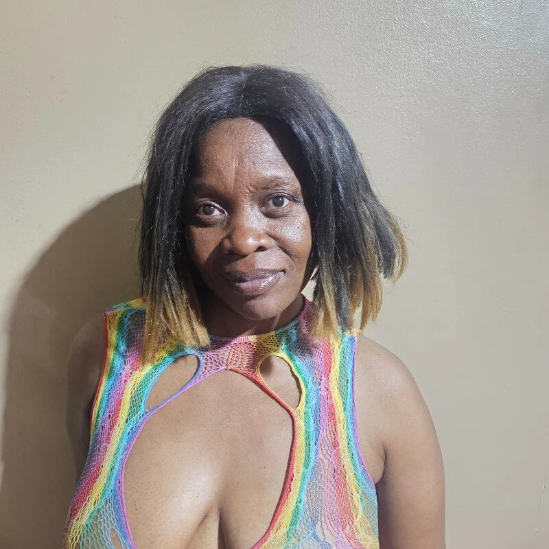 sexymilf221