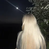 Helga__Pataki 아바타 사진