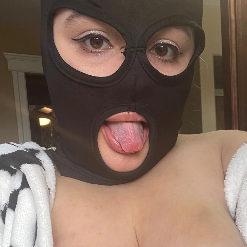 sarahcakes223 Stripchat profile image