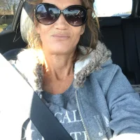 KimandJohnny1 的个人资料图片