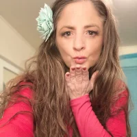 Emberblu's Profile Pic