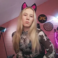 Lina_Kim_'s Profile Pic