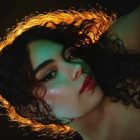 Victoria_Gra's Profile Pic