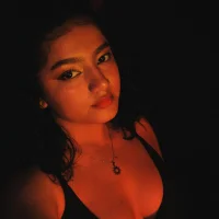 Lily_Lewis_'s Avatar Pic