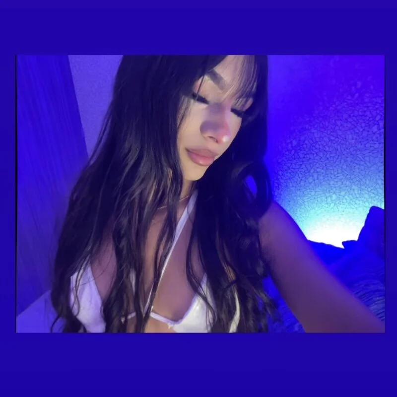 Angeles_Busst Stripchat profile image