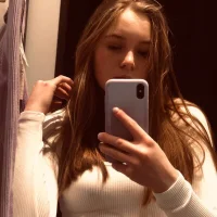 VondaHollars's Profile Pic