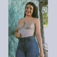 laydyrous18's Profile Pic