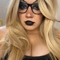 morganathefoxy's Profile Pic