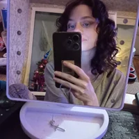 Elizabeth23q's Profile Pic