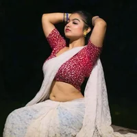 Sexy_suhaanii webcam