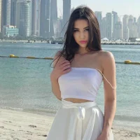 Arya_Curves – avatarbillede