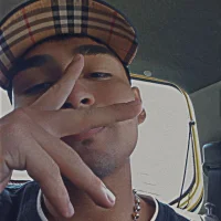 sofyes1628's Profile Pic