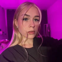 liyastar_'s Profile Pic