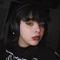 lia_nel's Profile Pic