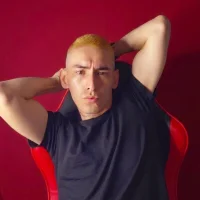 jonathanbhe 的个人资料图片